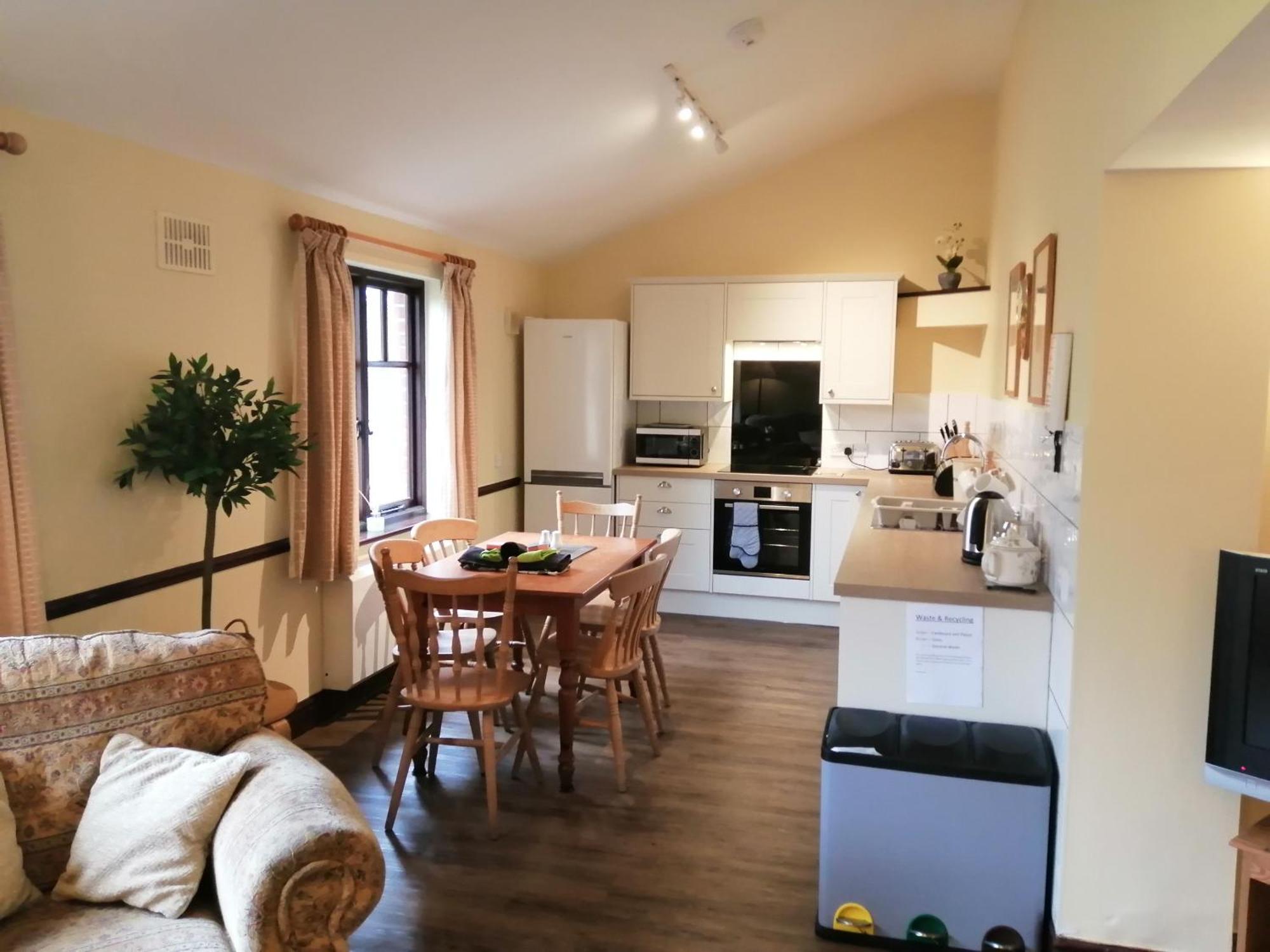 The Old Stables Self Catering Villa Salisbury Buitenkant foto