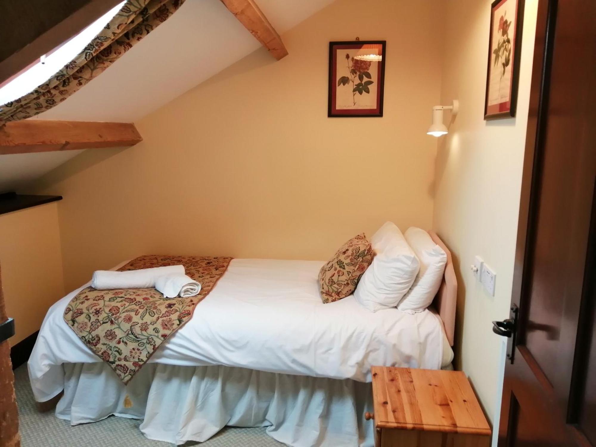 The Old Stables Self Catering Villa Salisbury Buitenkant foto