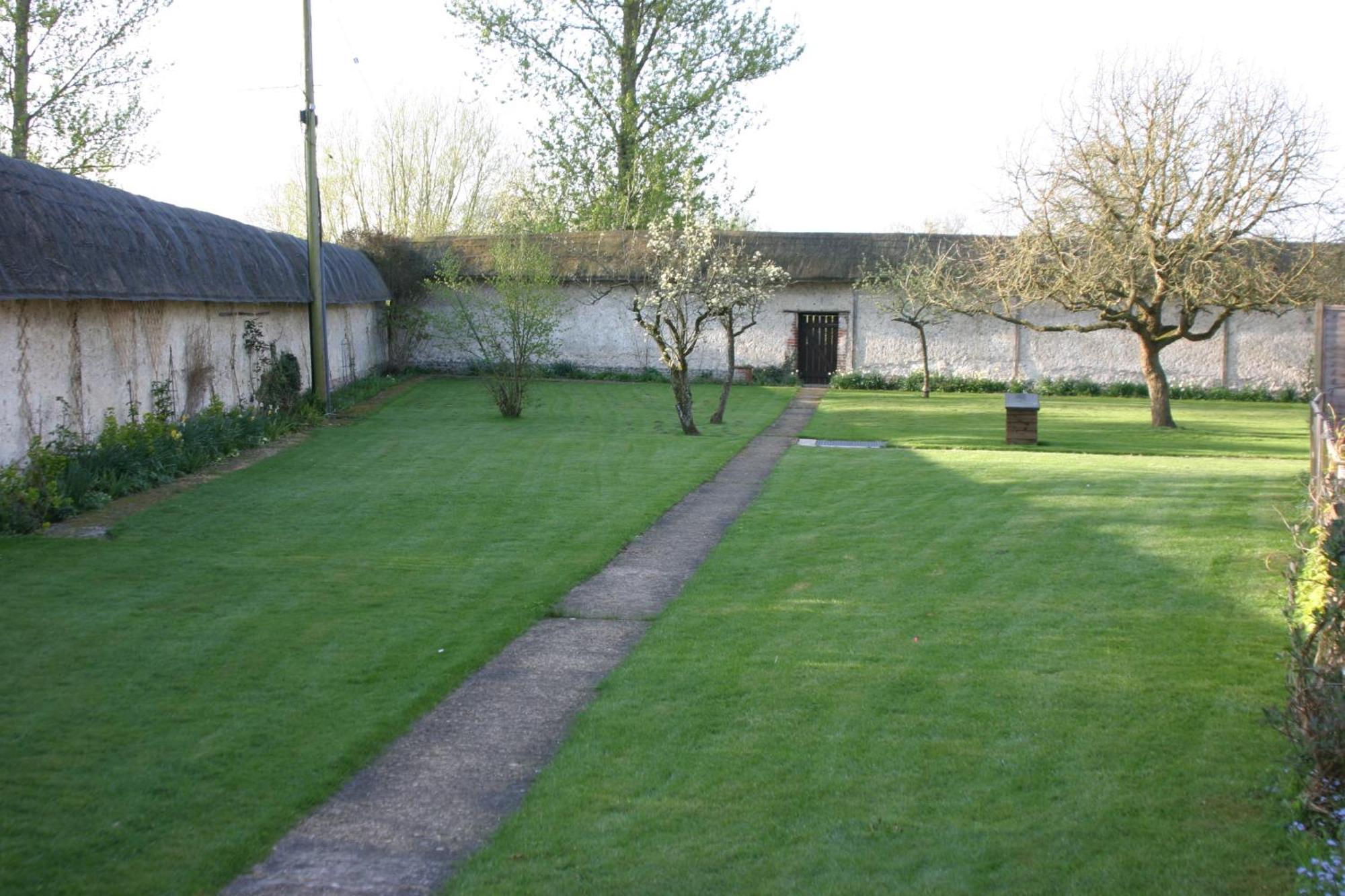 The Old Stables Self Catering Villa Salisbury Buitenkant foto