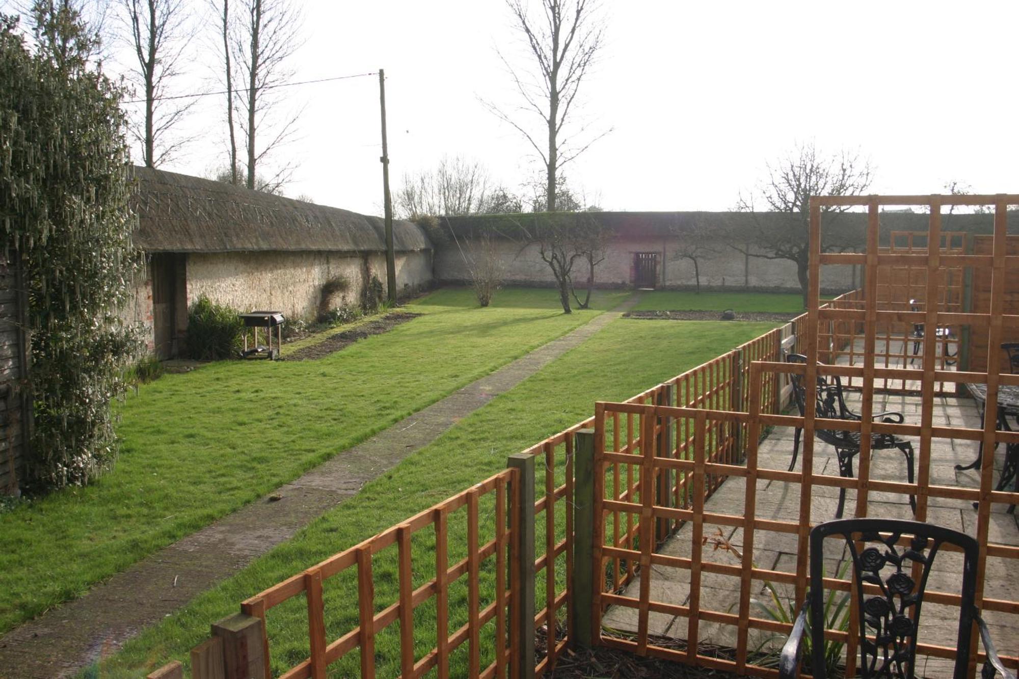 The Old Stables Self Catering Villa Salisbury Buitenkant foto